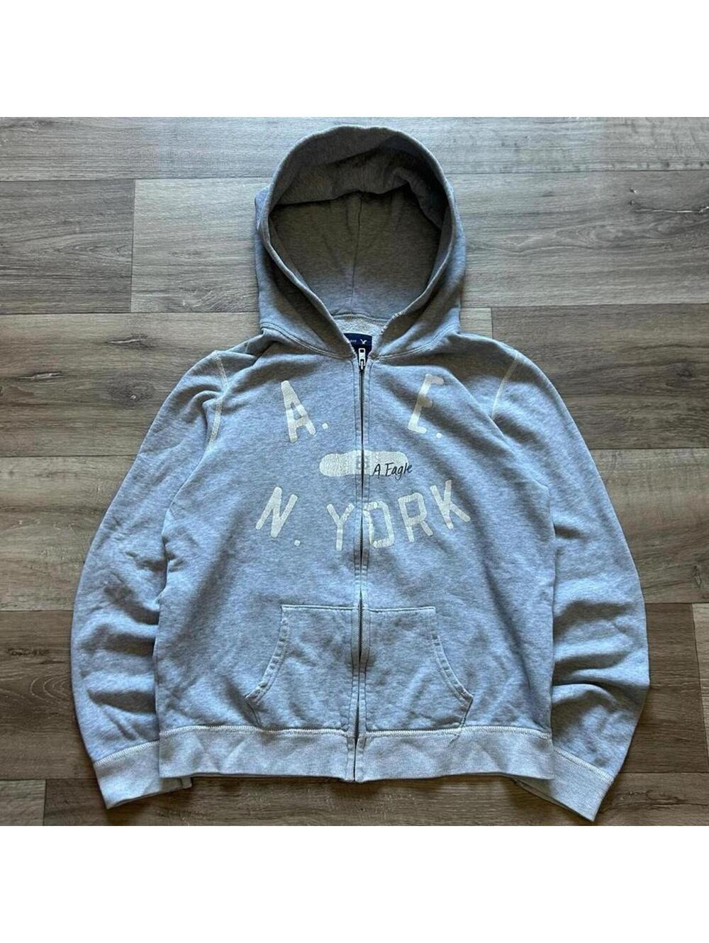 y2k Grey zip up hoodie American Eagle size L